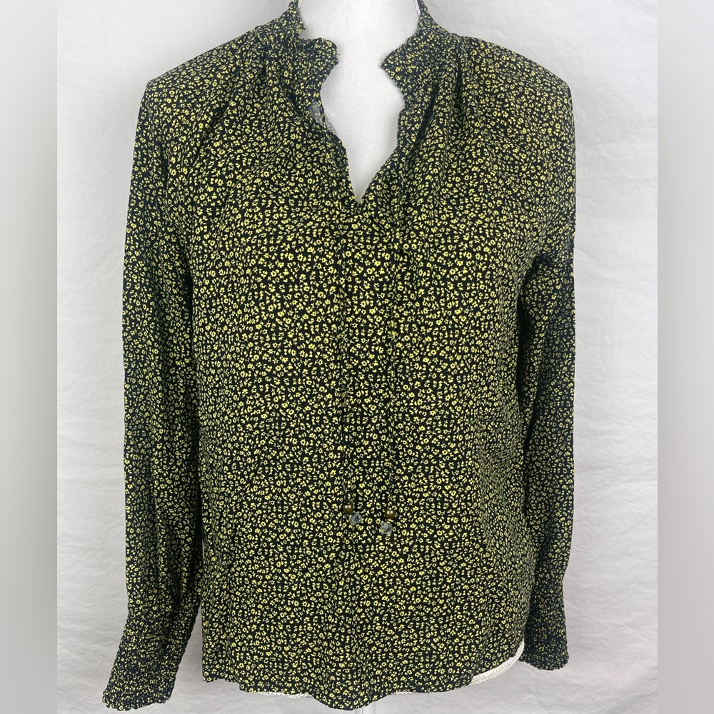 BB Dakota-Steve Madden-Yellow & Black Floral Blouse-Split Neck-Long Sleeve-Flowy